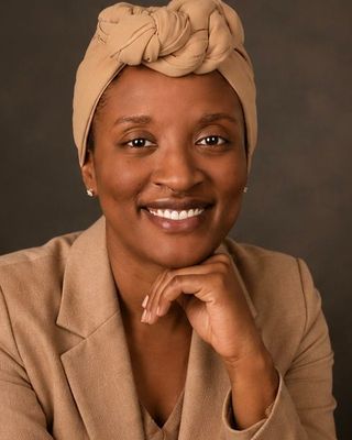 Photo of Jennifer Madu, Psychiatric Nurse Practitioner, DNP, PMHNP