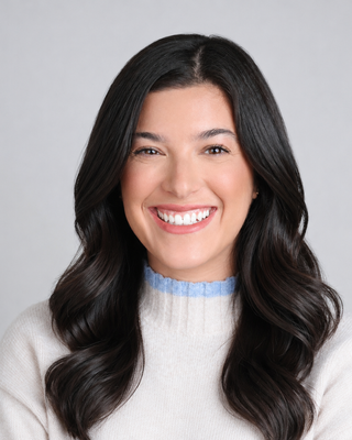Photo of Dr. Jillian MacLeod, Psychiatric Nurse Practitioner, DNP, PMHNP