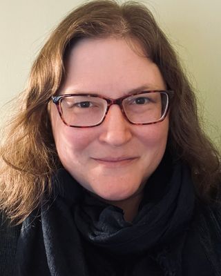 Photo of Rachel Dolk, Art Therapist, MA, ATR-BC, LPC