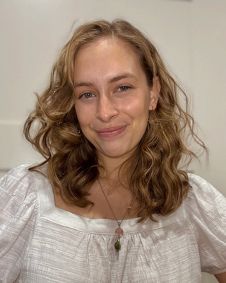Photo of Samantha Croft, Registered Psychotherapist (Qualifying), MA, CCTP