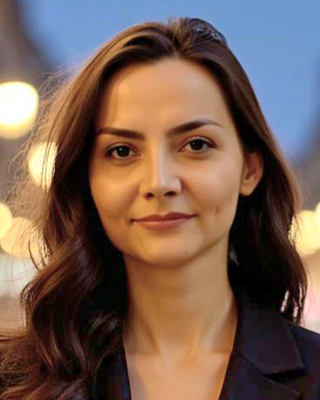 Photo of Pari Semsar, Licensed Professional Clinical Counselor, LPCC