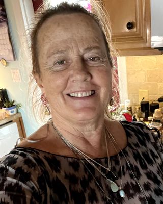 Photo of Heather Tufford - Heart Bonds Counseling, Registered Clinical Social Worker Intern, BA, MSW, RCSWI