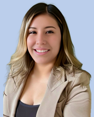 Photo of Daisy Creatore, Psychiatric Nurse Practitioner, PMHNP