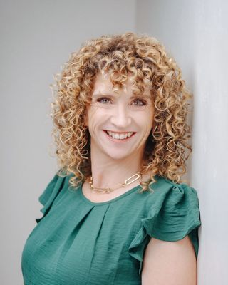 Photo of Camille Moon Cook, Clinical Social Work/Therapist, LMSW