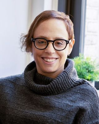 Photo of Abbie Ruth - Abbie Ruth - Expansive Therapy, LCSW