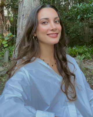 Photo of Bee Aarabi - Caritual Couples and Personal Sex Counselling