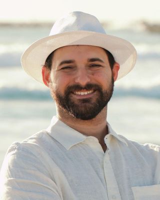 Photo of Nestor Castellon, Counselor, LMHC