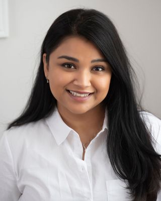 Photo of Sif Zaman - Sif Psychotherapy, Registered Psychotherapist, RP, MBBS