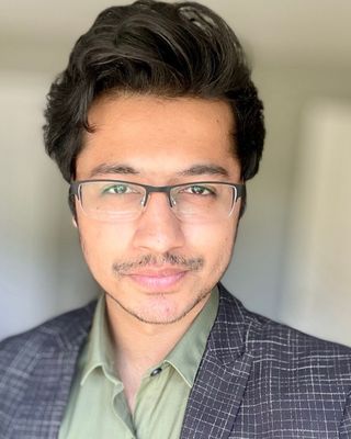 Photo of Ali Khan, Psychiatric Nurse Practitioner, PMHNP