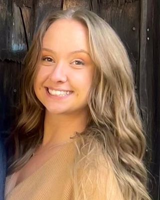 Photo of Alicia Dunning, Pre-Licensed Professional