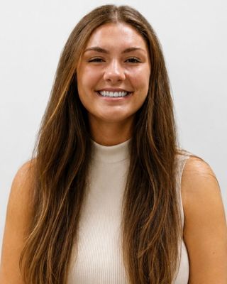 Photo of Sami Stella, Registered Mental Health Counselor Intern, MSCMHC, RMHCI