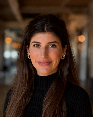 Photo of Dr. Katherine Russeau, Psychologist, PsyD, HSPP