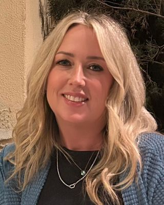 Photo of Holly Joy Argott, Marriage & Family Therapist, MS, LMFT