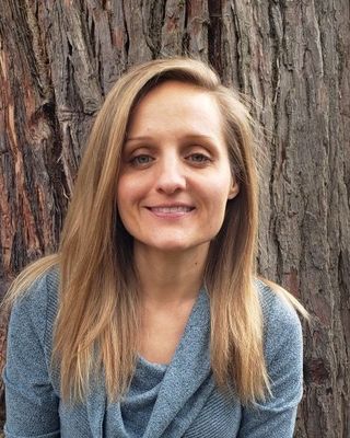 Photo of Rebecca Lorang, Pre-Licensed Professional, CHT, LPCA