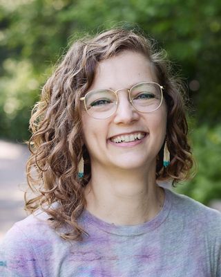 Photo of Tobi Baker - Tobi Baker | Anxiety, Self Esteem, Attachment, Registered Social Worker, MSW, RSW