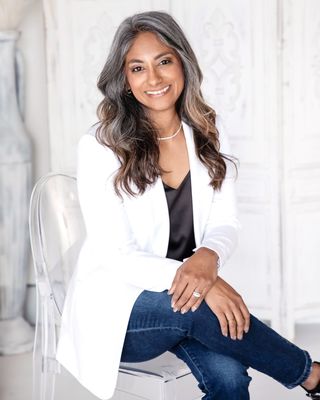 Photo of Yvonne Olivo, Marriage & Family Therapist, LMFT