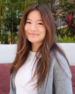 Photo of Vivi Wu, Marriage & Family Therapist Associate, AMFT