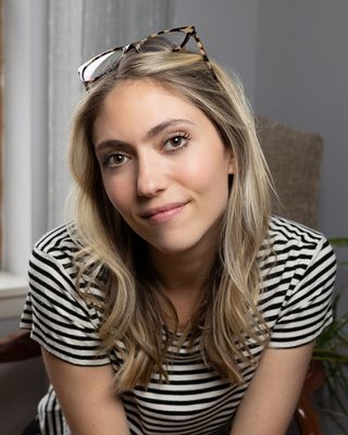 Photo of Crista E. Maracic, Psychologist, PhD