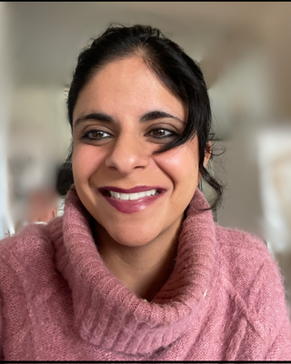 Photo of Khadijah Kanji, Registered Social Worker, MSW, RSW