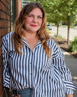Photo of Claire E Korejsza, Pre-Licensed Professional