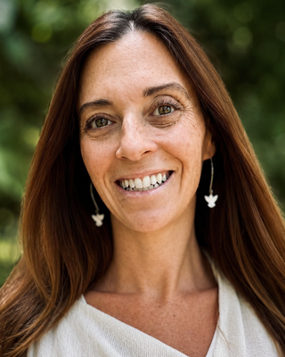 Photo of Desiree Henry, Clinical Social Work/Therapist, LCSW