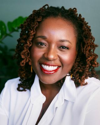 Photo of Sandra Banjoko, Marriage & Family Therapist, PhD, LMFT, RD