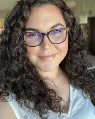 Photo of Aloura Alcantar, Clinical Social Work/Therapist, LCSW-S