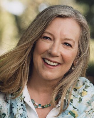 Photo of Sandra Beggs, Counselor, LMHC, BC-DMT, RPsych, RCC