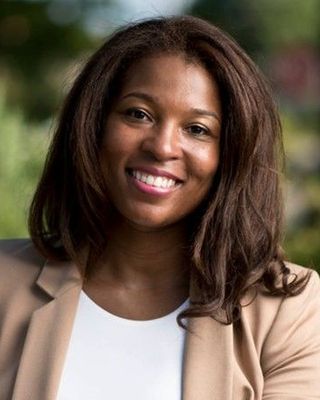Photo of Shemika Hullom, Licensed Professional Counselor in Memphis, TN