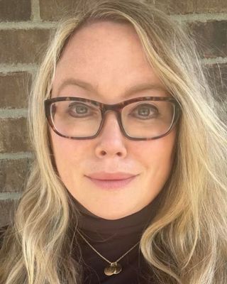 Photo of Katie Melton, Marriage & Family Therapist Associate, MBA, MSSW