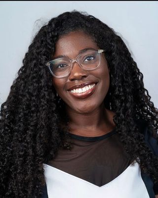 Photo of Shakeeva Nti, Marriage & Family Therapist, LMFT