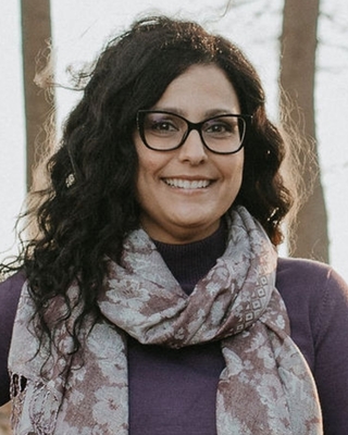 Photo of Diana Semaan - Your Healing Centre, BSW, MSW, RSW, CRA-RP, CHyp, Registered Social Worker