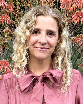 Photo of Monique Feig, Marriage & Family Therapist, LMFT, MA