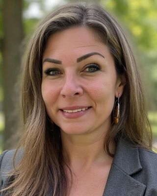 Photo of Erica Velarde, Clinical Social Work/Therapist, LCSW, CCS