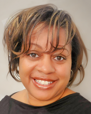 Photo of Keme Henderson, Clinical Social Work/Therapist, LCSW