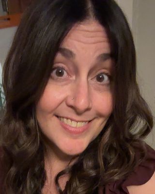 Photo of Sarah Yukna, Clinical Social Work/Therapist, MSW, LICSW