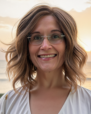 Photo of Mindy Marcantelli, Psychotherapist, MA, PACFA