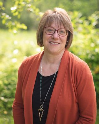 Photo of Lenora Roat Arrington, Psychologist, PsyD, SEP, NARM