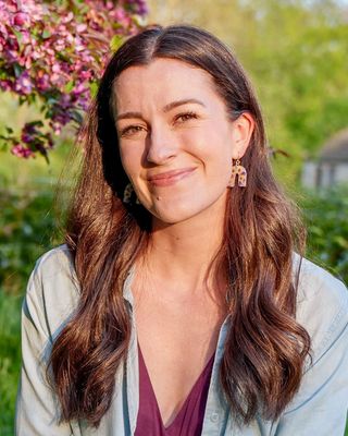 Photo of Renee (Standage) Joles, Counselor, LCPC