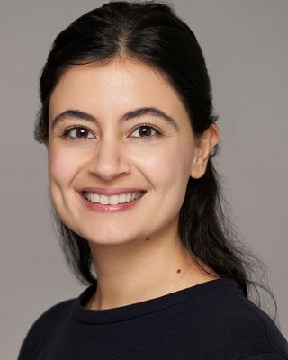 Photo of Nazgol Agah, Pre-Licensed Professional