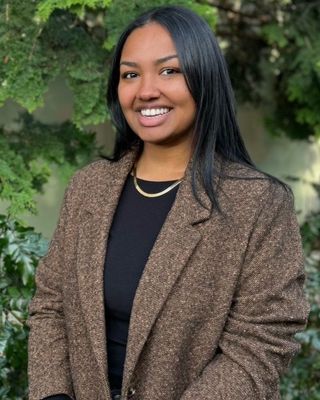 Photo of Kirstin Brooks Arellano, Marriage & Family Therapist Associate, LMFTA