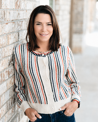 Photo of Laurie Oltmans, Marriage & Family Therapist, LMFT, LPC