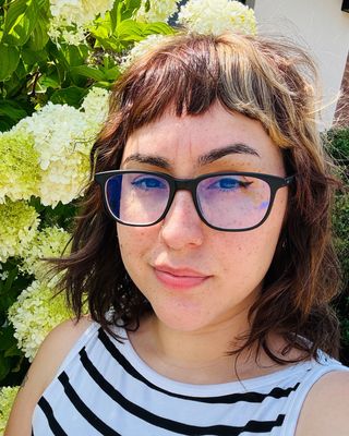 Photo of Kelly Podolsky - Liminal Spaces Psychotherapy, Clinical Social Work/Therapist, LCSW