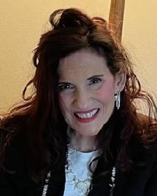 Photo of Elizabeth Herrington, Counselor in Ames, IA