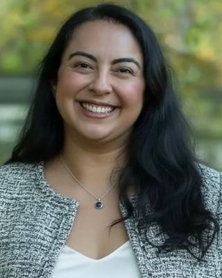 Photo of Julia Green - Finding My Compass, Clinical Social Work/Therapist, LCSW, CSW