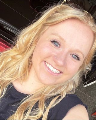 Photo of Darcy McGorey Lange - Art of Healing , Pre-Licensed Professional, MA