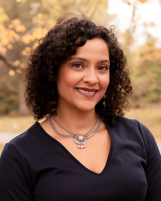 Photo of Zeba Luxmore, Registered Psychotherapist in Scarborough, ON