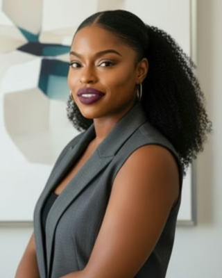 Photo of Niekachi Nwogu, Clinical Social Work/Therapist, LCSW
