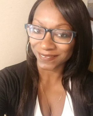 Photo of Carla Francis, Clinical Social Work/Therapist, LCSW