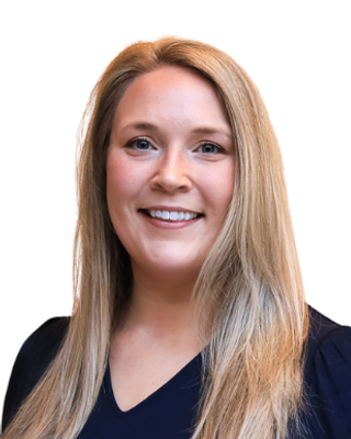 Photo of Kristen McKinnon, Registered Psychotherapist, MC:AT, RP, RCAT